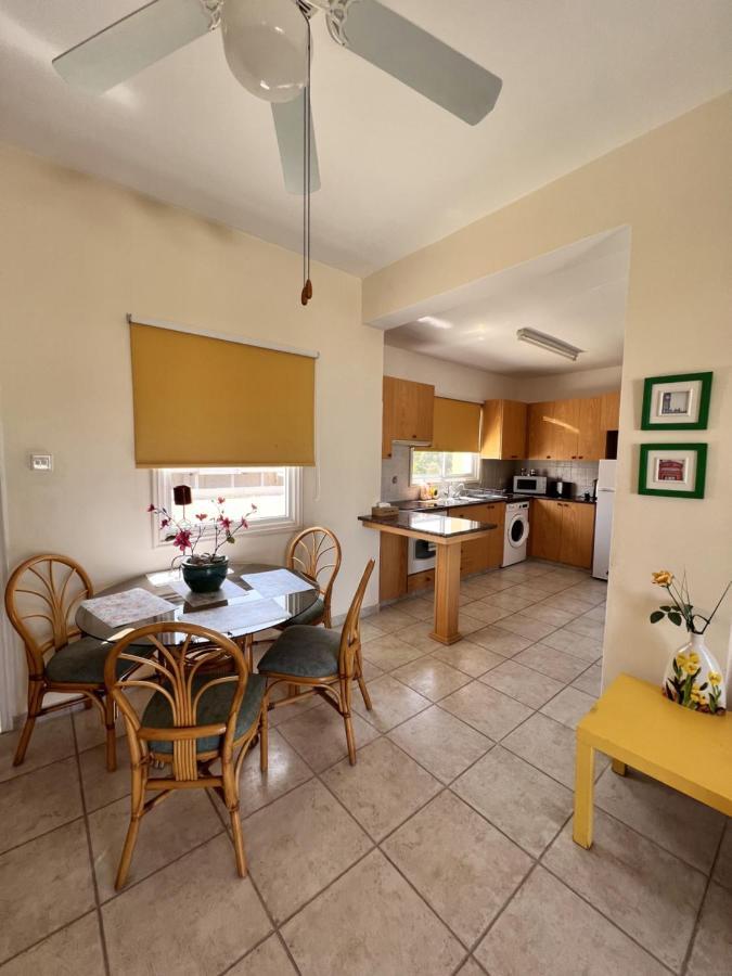 Sirena Kings Apartment Paphos Exterior photo